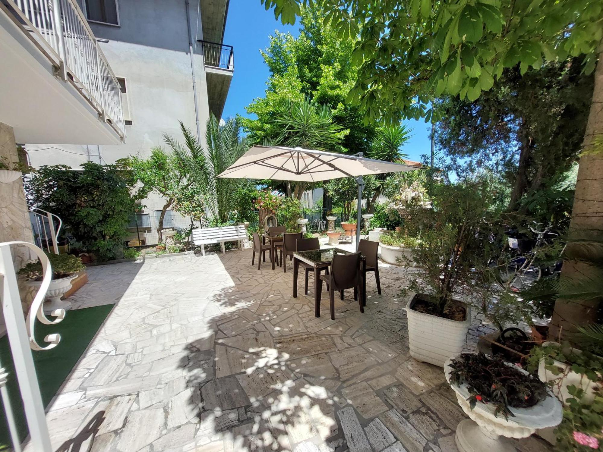 B&B La Fontanella San Benedetto del Tronto Exterior photo